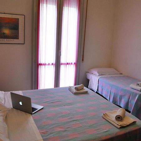Hotel Samoa リミニ エクステリア 写真