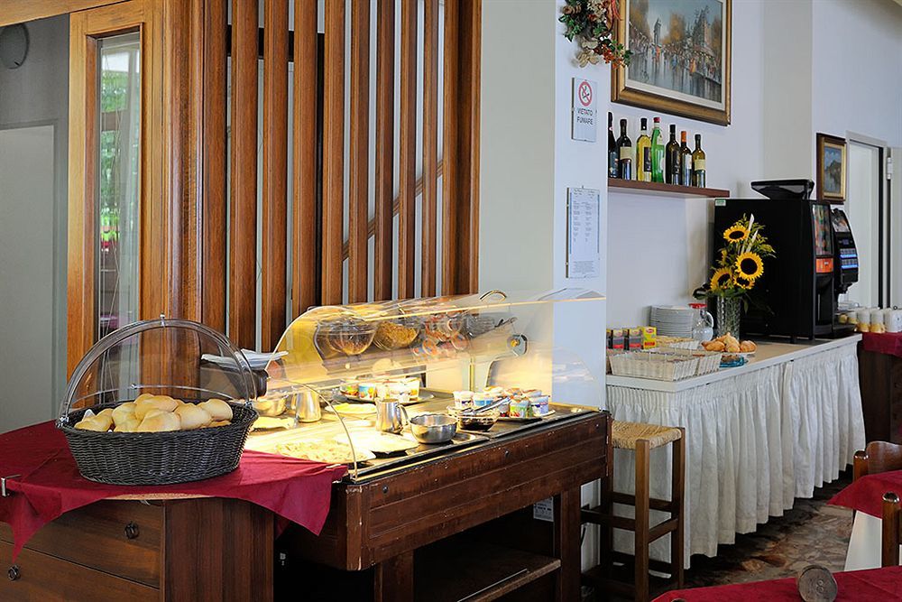 Hotel Samoa リミニ エクステリア 写真