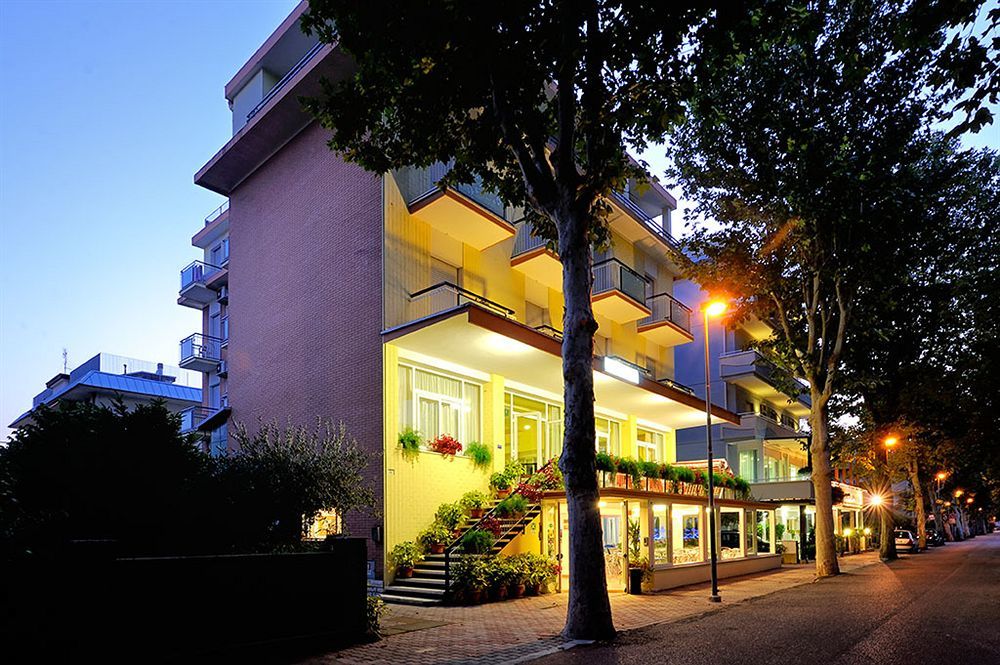 Hotel Samoa リミニ エクステリア 写真